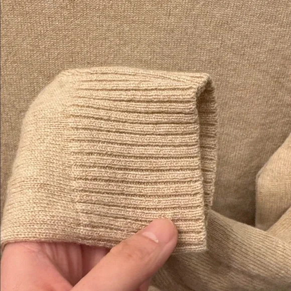 Aritzia wool cashmere blend tan sweater Babaton - Picture 7 of 11